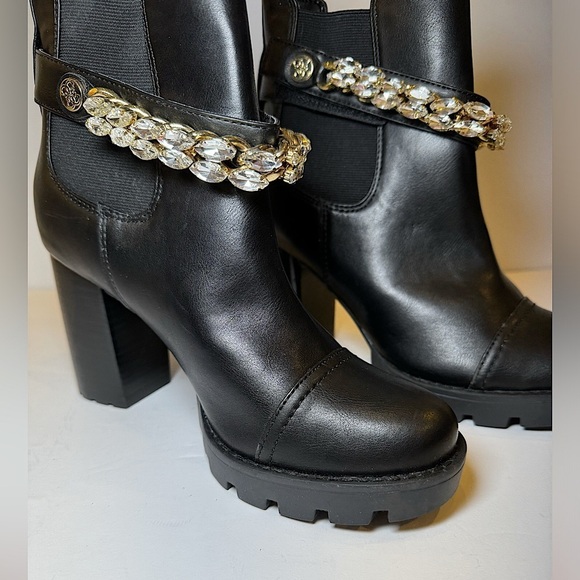GUESS Ankle Boots with Chain Detail Ankle Strap in box - Picture 9 of 12